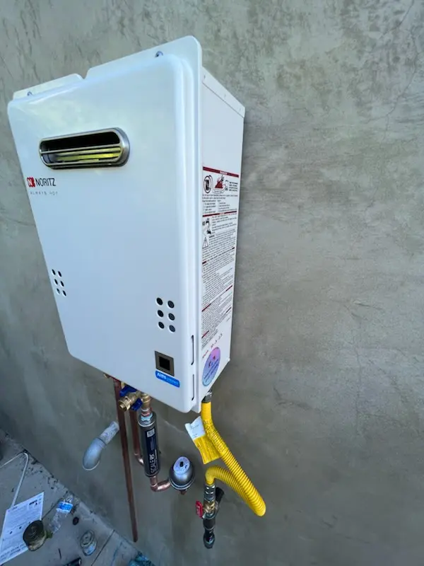 Tankless water heater installation for Schuyler Hills homes